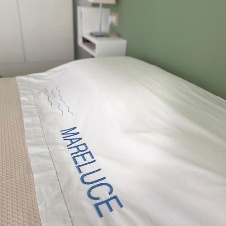 Mareluce Apartment Letojanni Bagian luar foto