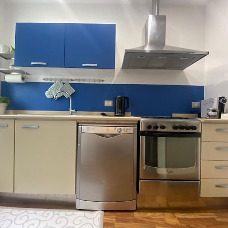 Mareluce Apartment Letojanni Bagian luar foto