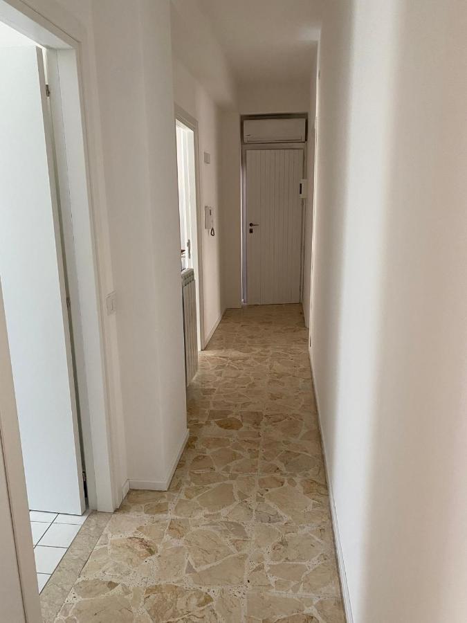 Mareluce Apartment Letojanni Bagian luar foto