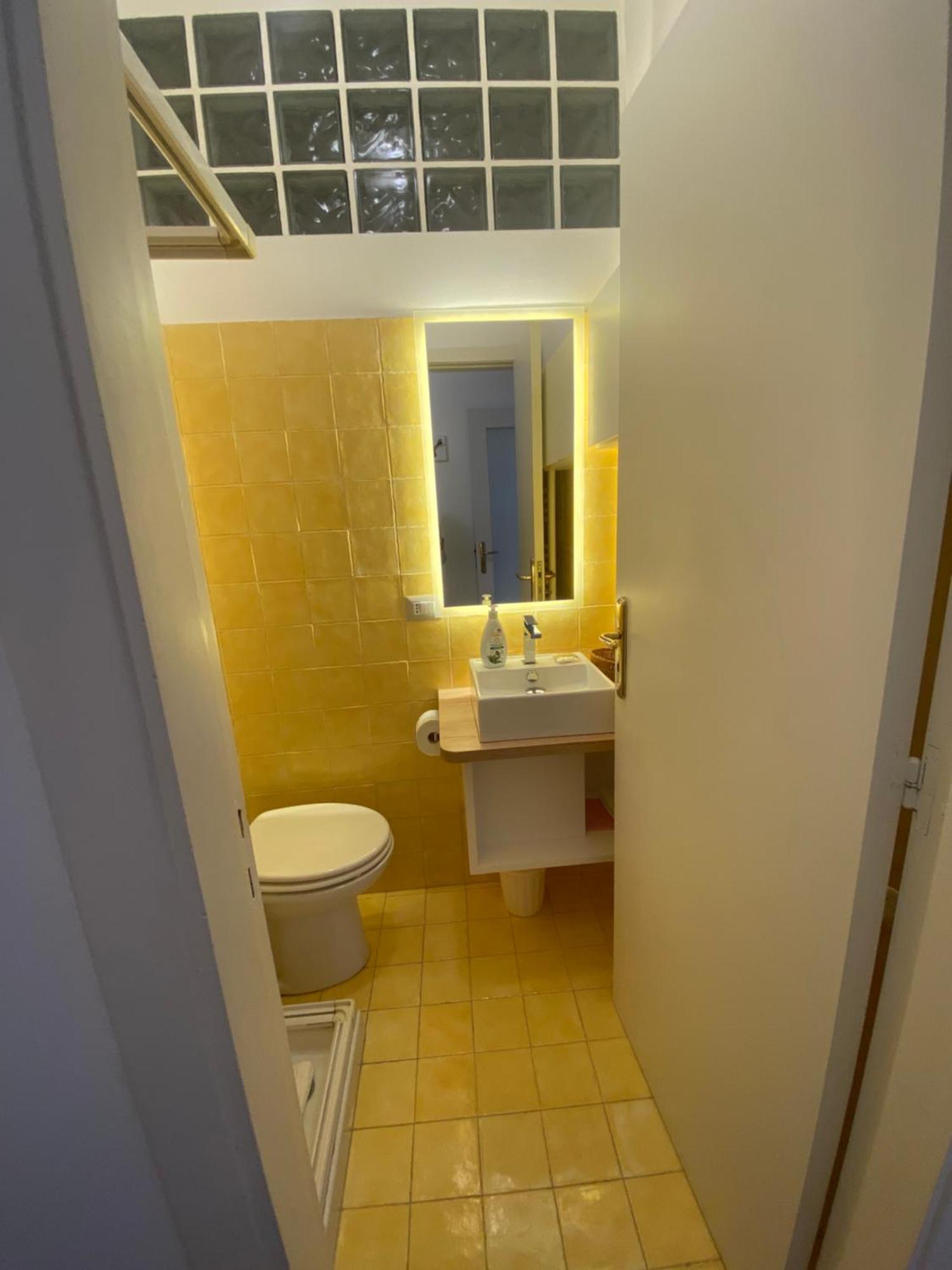 Mareluce Apartment Letojanni Bagian luar foto
