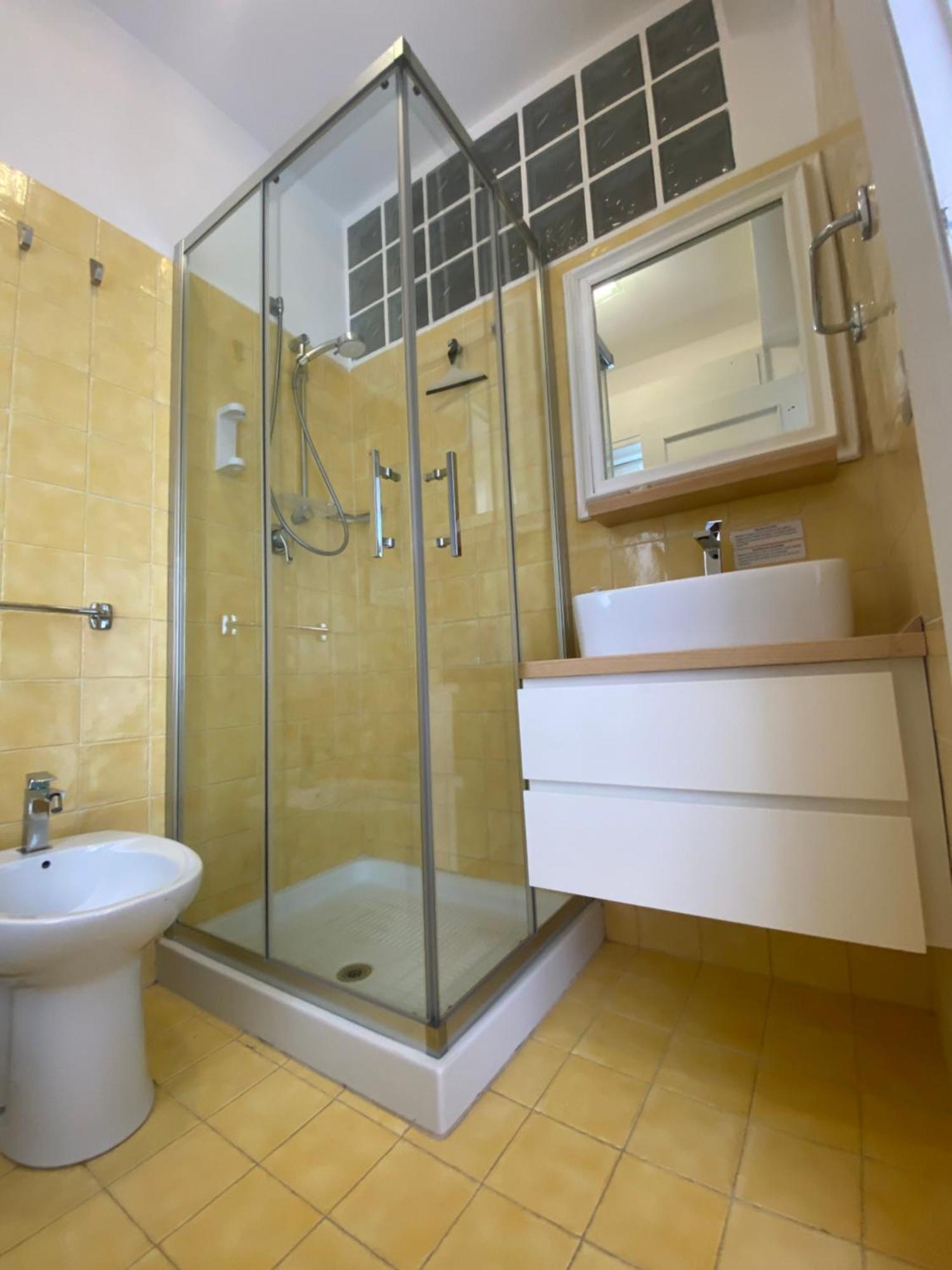 Mareluce Apartment Letojanni Bagian luar foto