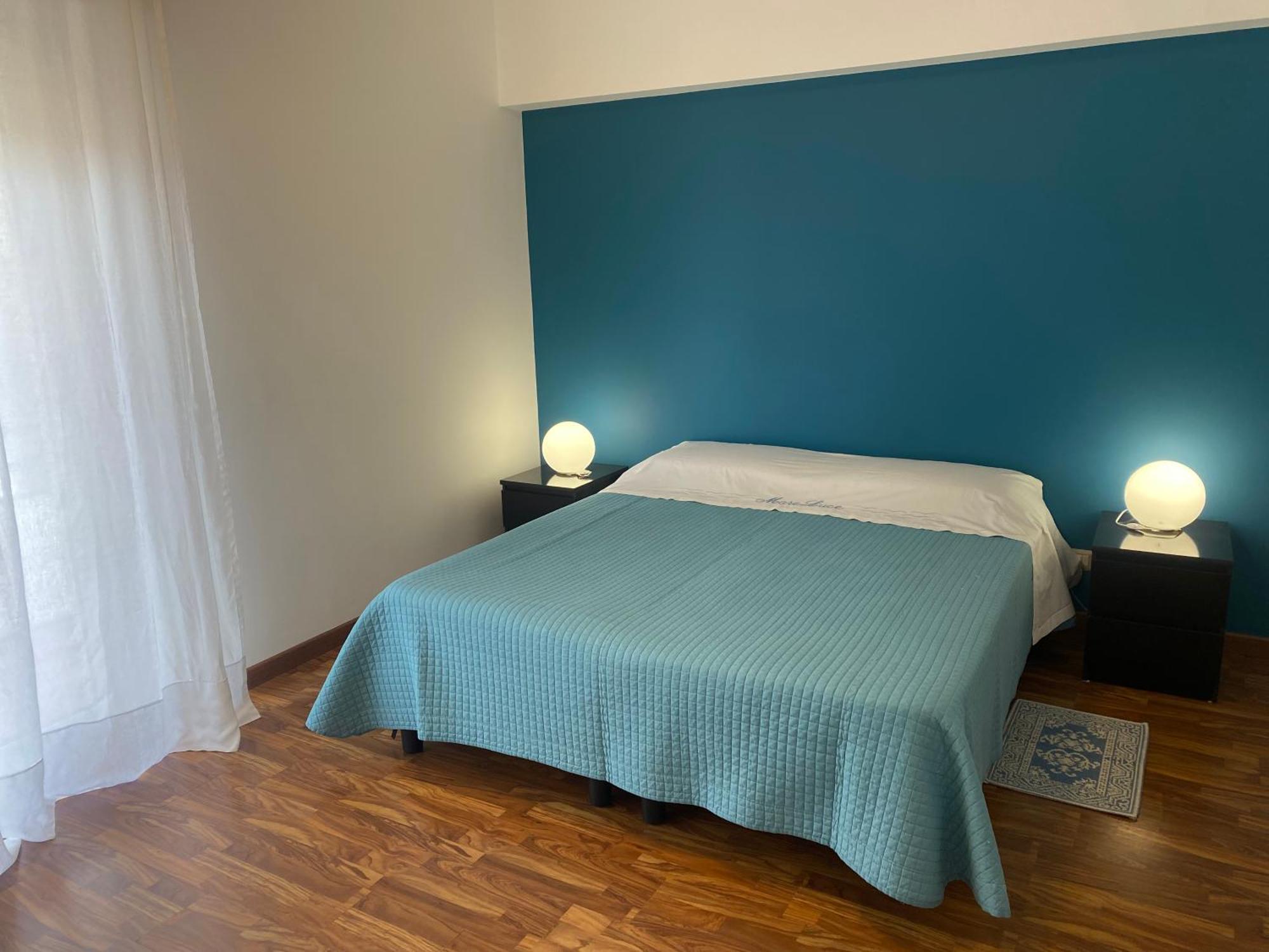 Mareluce Apartment Letojanni Bagian luar foto