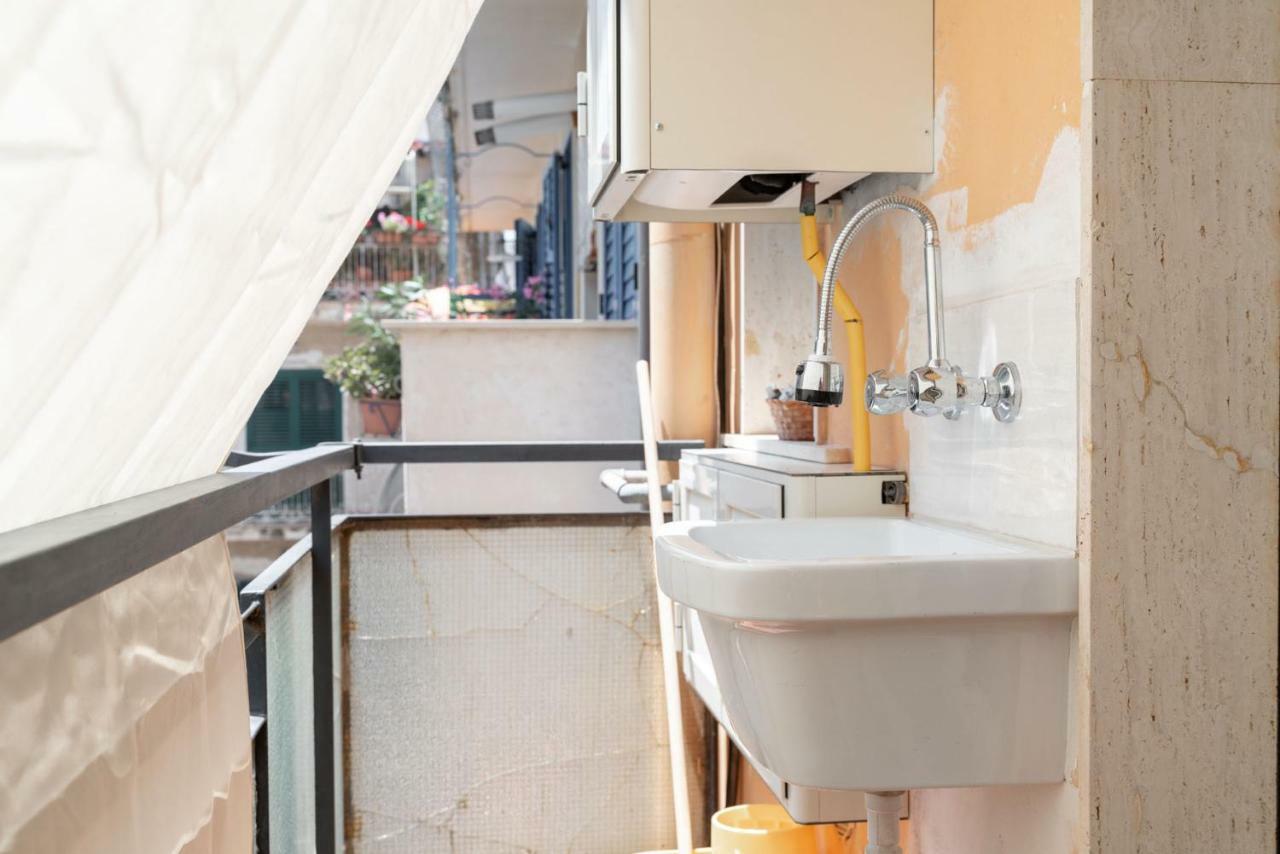 Mareluce Apartment Letojanni Bagian luar foto